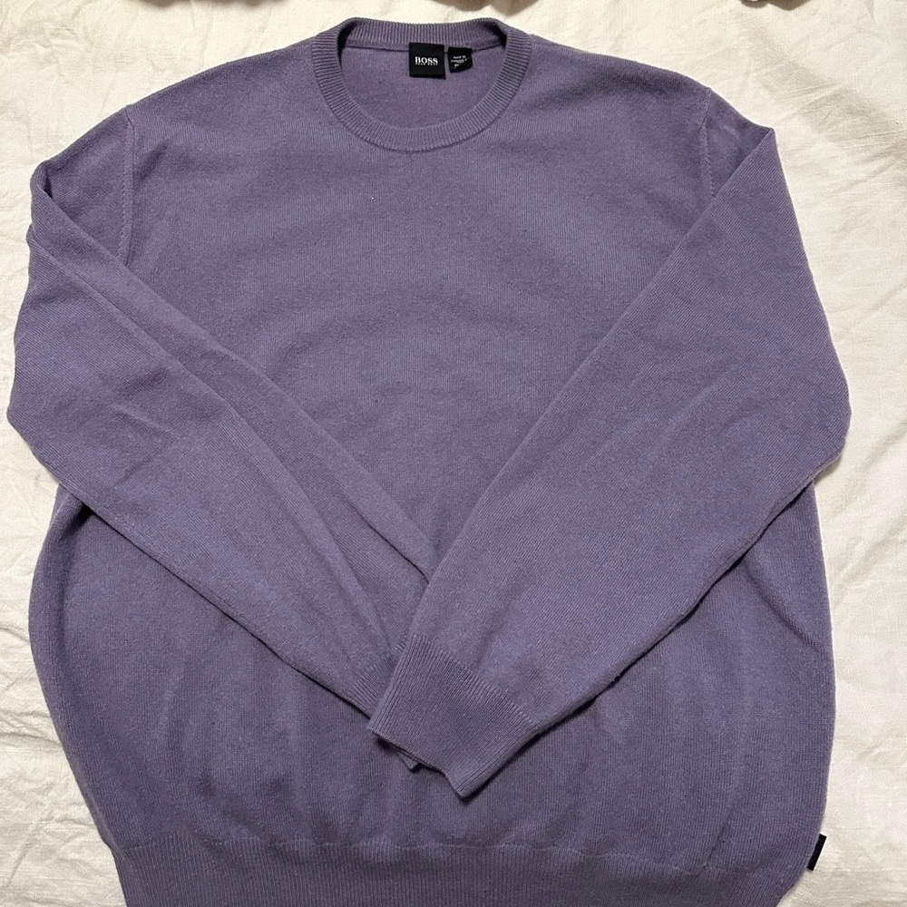 BOSS, Hugo Boss - Purple Sweater. Made in Italy. Size Large. 100% Cashmere